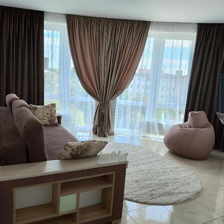 Zlata De Luxe Appartement Ivano-Frankivsk Buitenkant foto