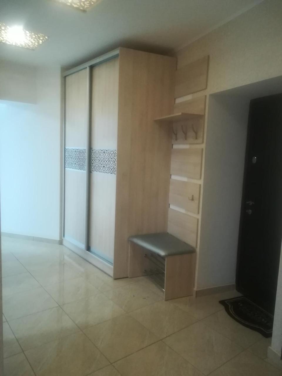 Zlata De Luxe Appartement Ivano-Frankivsk Buitenkant foto